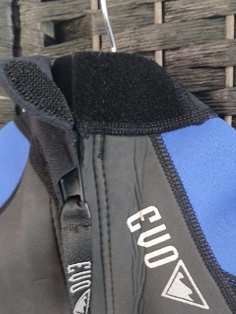 NWT EVO Kids Black Blue Full Wetsuit One-Piece